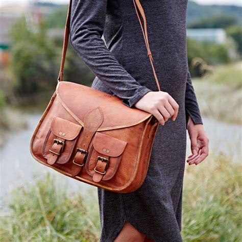 Fashion Saddle Bags .